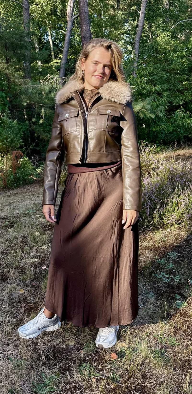 Stijlvol Leather look jasje met afneembare faux fur kraag