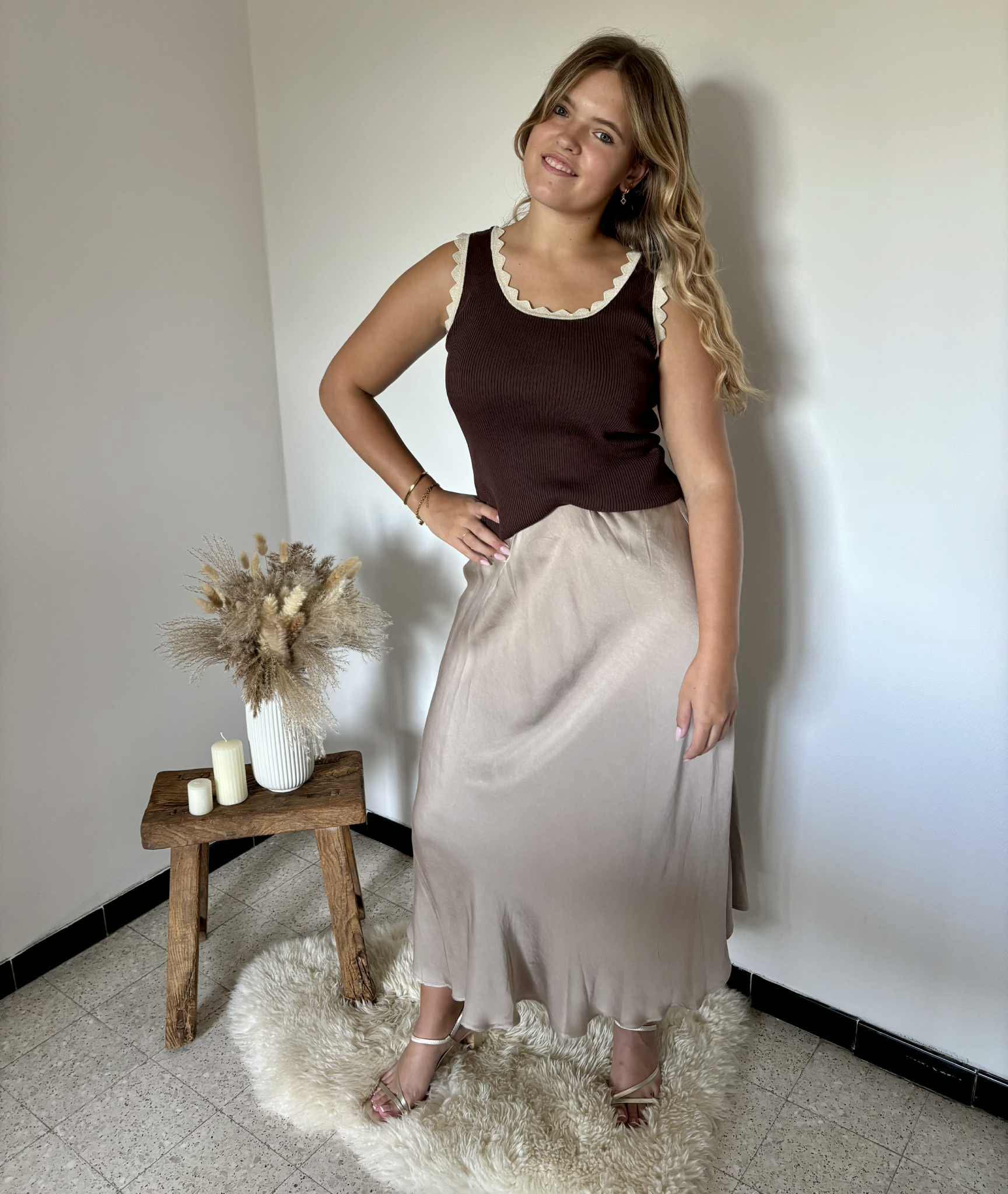 Satijnen rok-beige