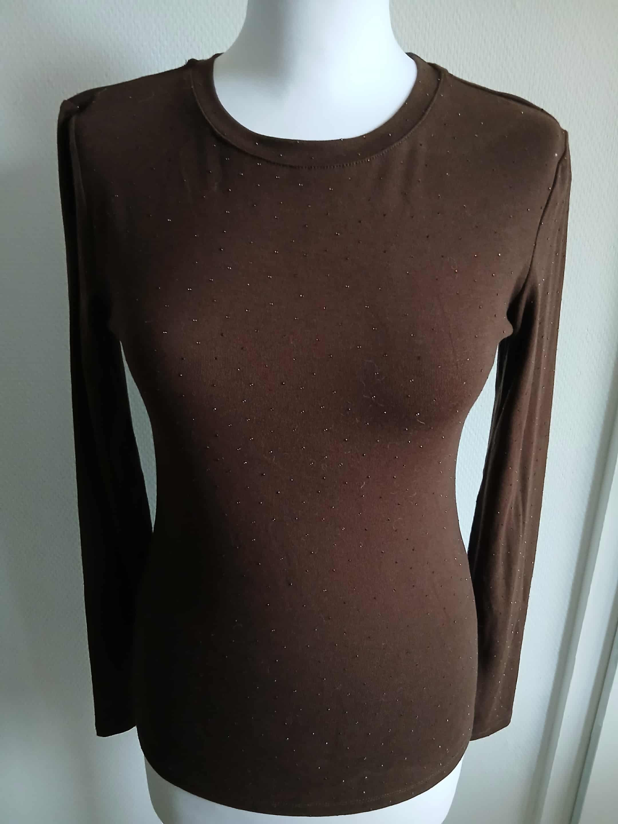 Longsleeve met fijne strassteentjes